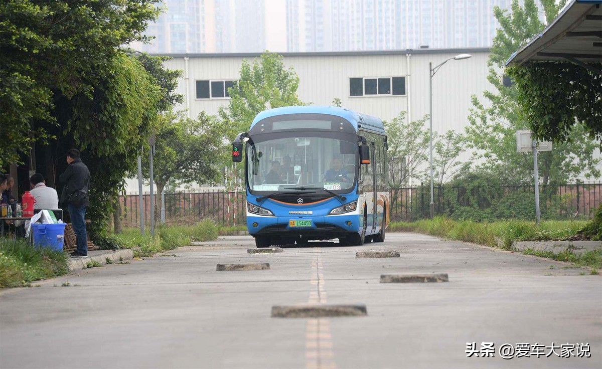 发动机制动是什么意思,发动机制动是什么意思?驻车制动是什么意思