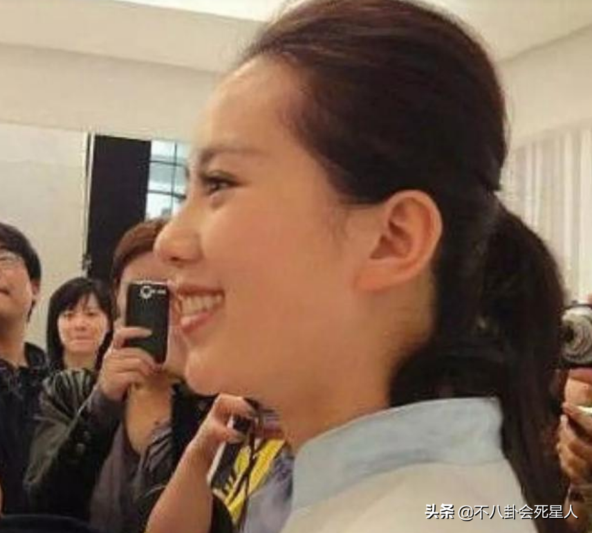 扁头，大头，秃头，这8位女星貌美如花，却“输”在了头上