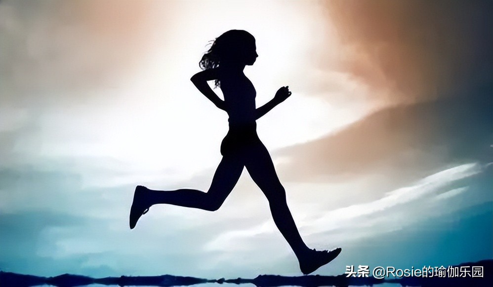 海涛瘦身30斤太励志，没时间运动如何减肥？办公室4步练