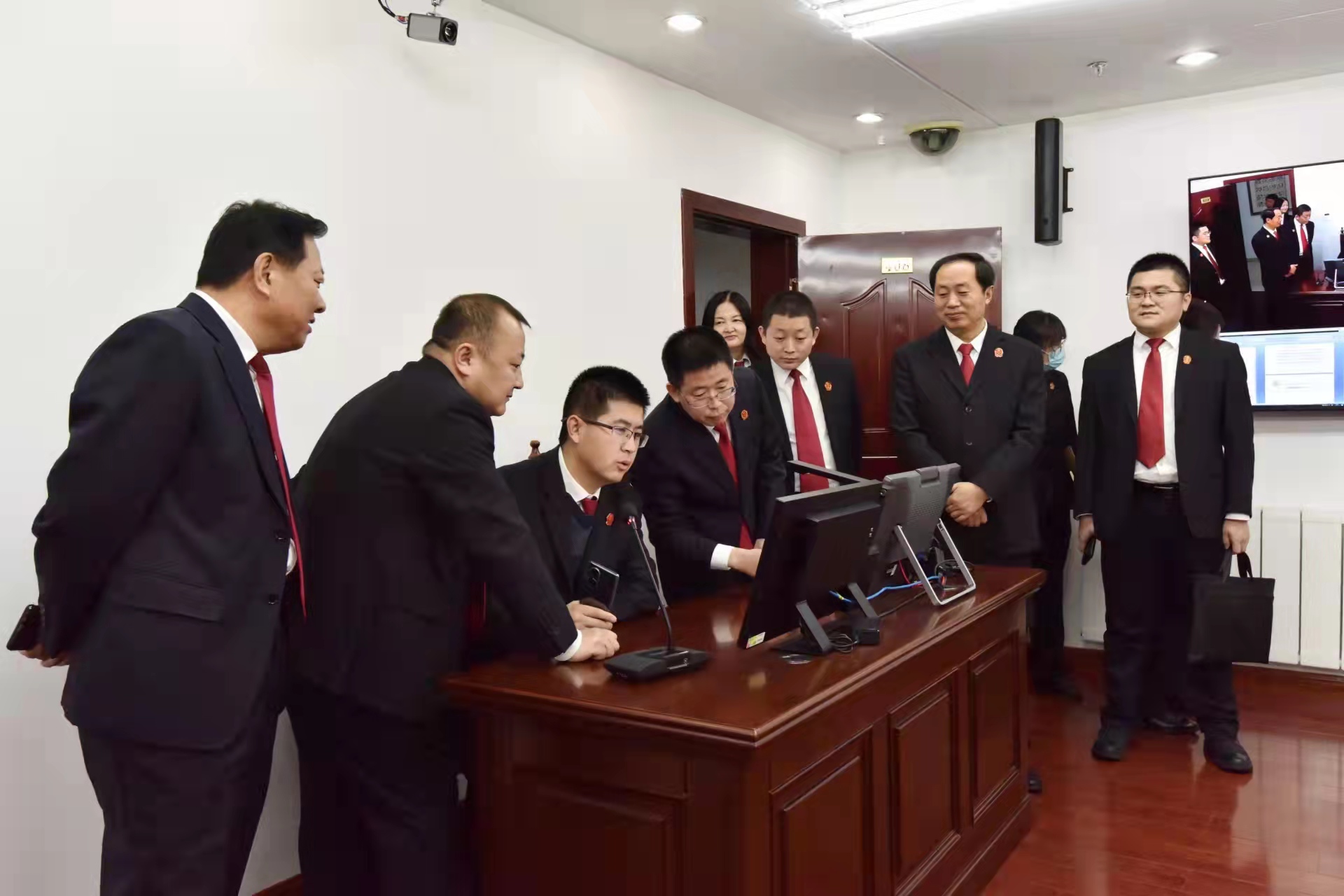 神木市法院赴伊金霍洛旗人民法院、东胜区人民法院考察学习