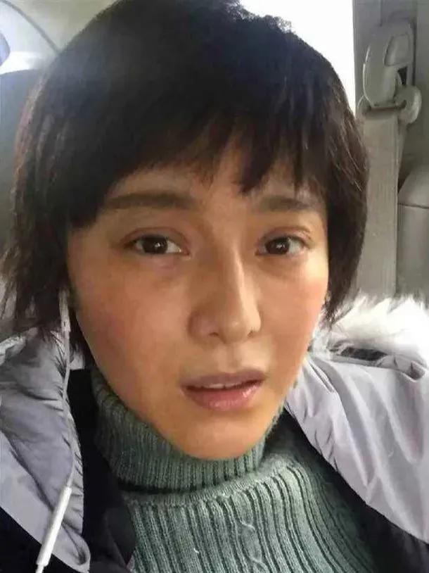 明星百年难得一见的滑稽照。真实的男神女神还不如镜子里的你