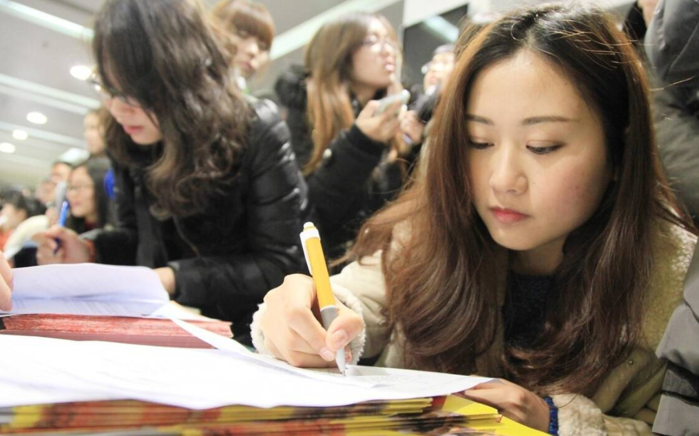 大学含金量高的证书有哪些？学生考完不后悔，用处非常大