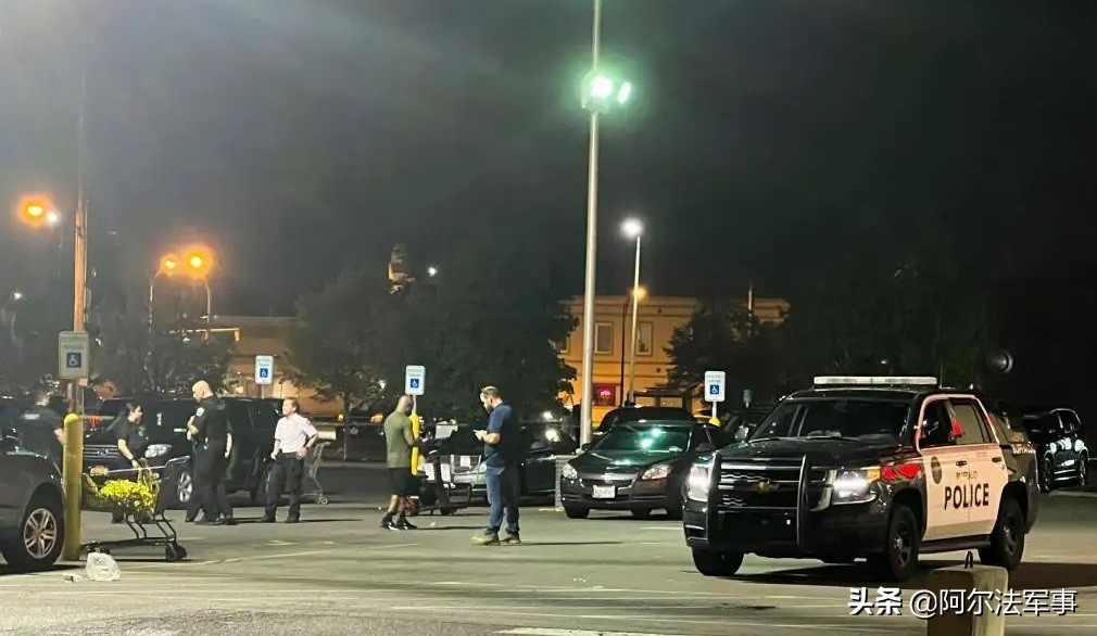 ʯͷԼĽţ԰˲أȻ롰Ӫй