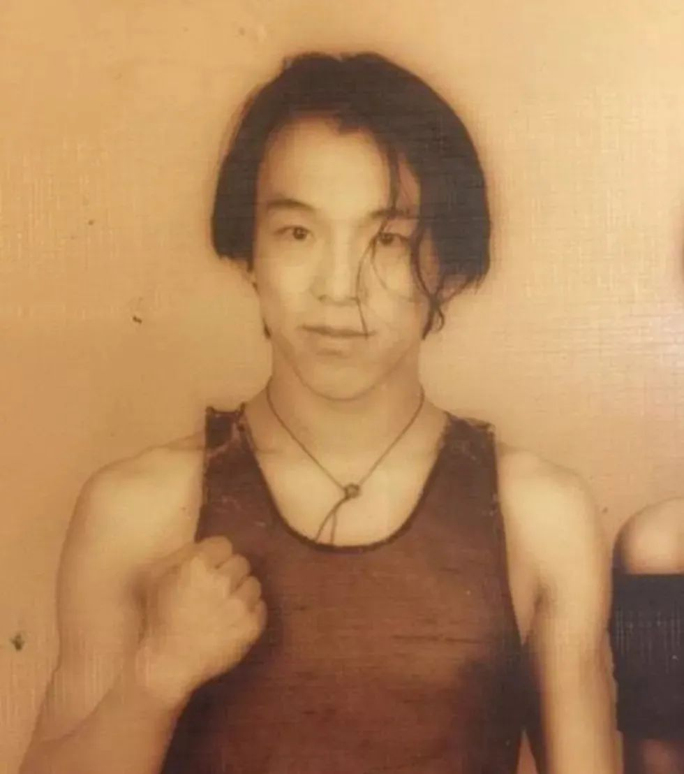 娱乐圈难得的六个好男人：长着一张多情的脸，一生却只钟情于一人