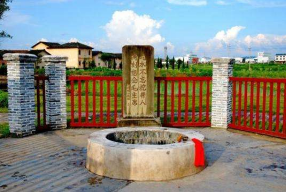 1944年，侯家沟两个村子妇女都不能生娃，毛主席：是不是水有问题