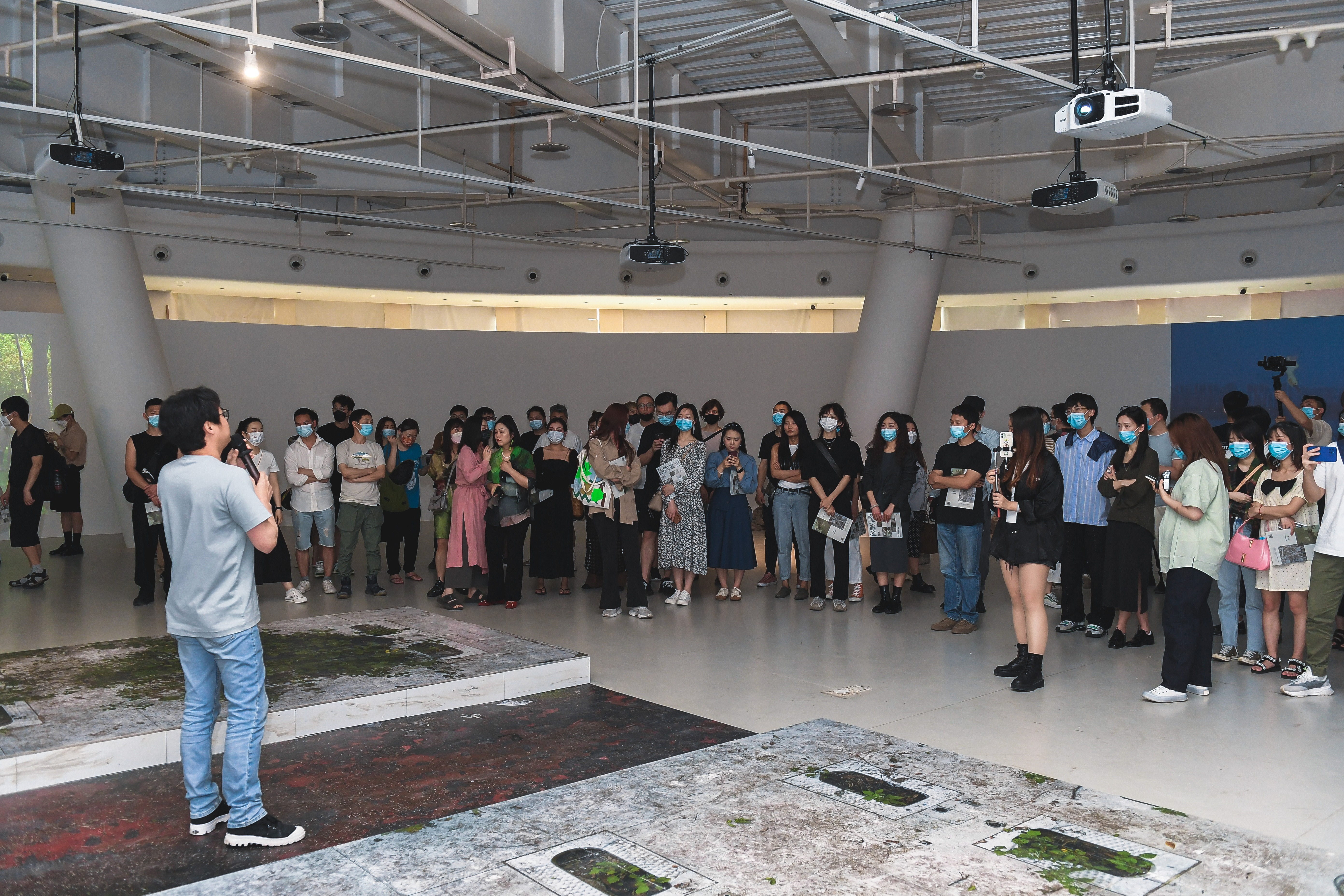 “休眠景观—童文敏、杨心广”展览正式在渝开幕