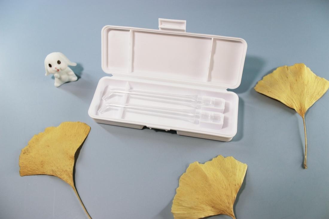 用上Poby小三角便携式冲牙器，远离各种口腔问题