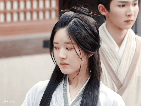 赵露思新剧翻车了？求求别再装甜妹了