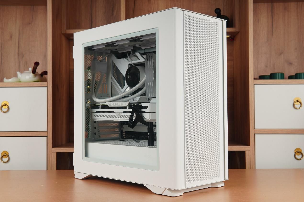 颜值绝对有保证，爱国者K200纯白主题装机配置推荐