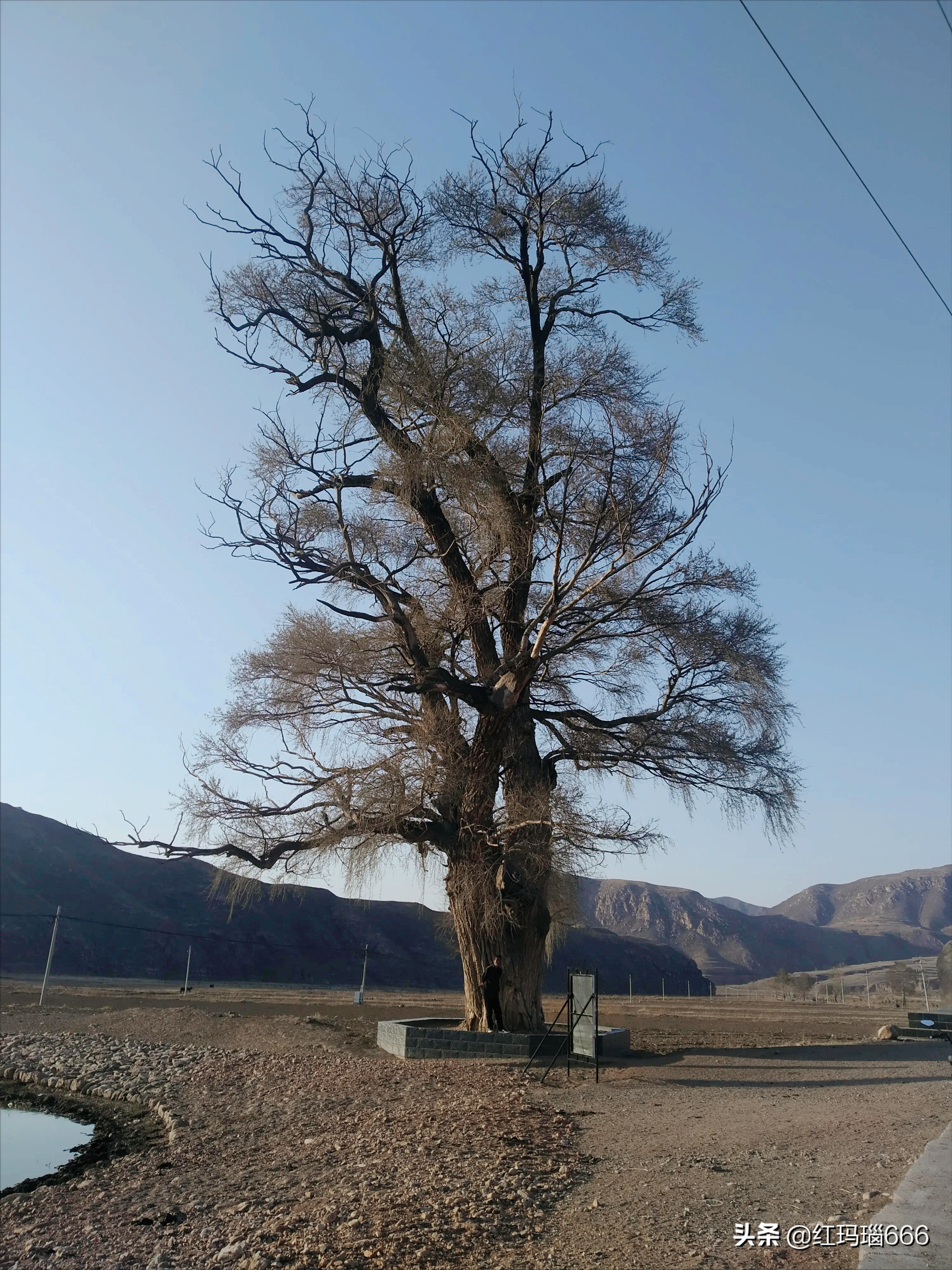 蔚县石门峪里的小山村—果庄子村