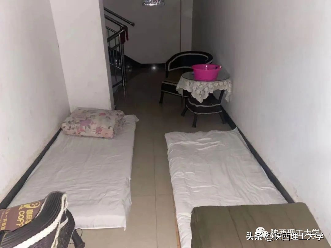 疫情封校中的后勤、安保工作纪实