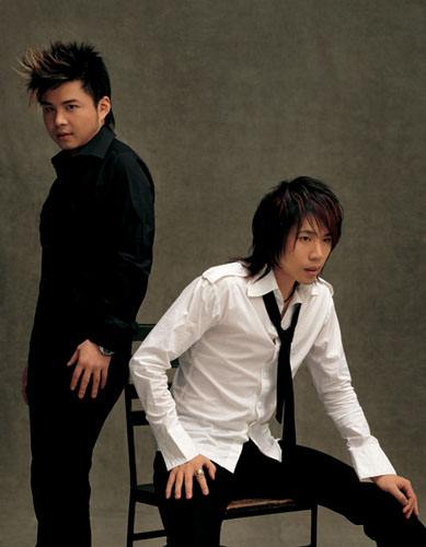 昔日华人偶像团鼻祖，如今却沦落乡镇走穴，水木年华为何落魄至此