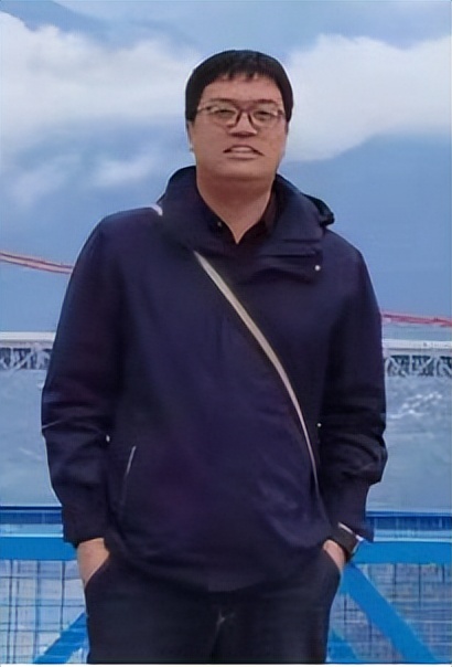 中铁二院的研究人员提出基于滑模控制的高速受电弓主动控制方法