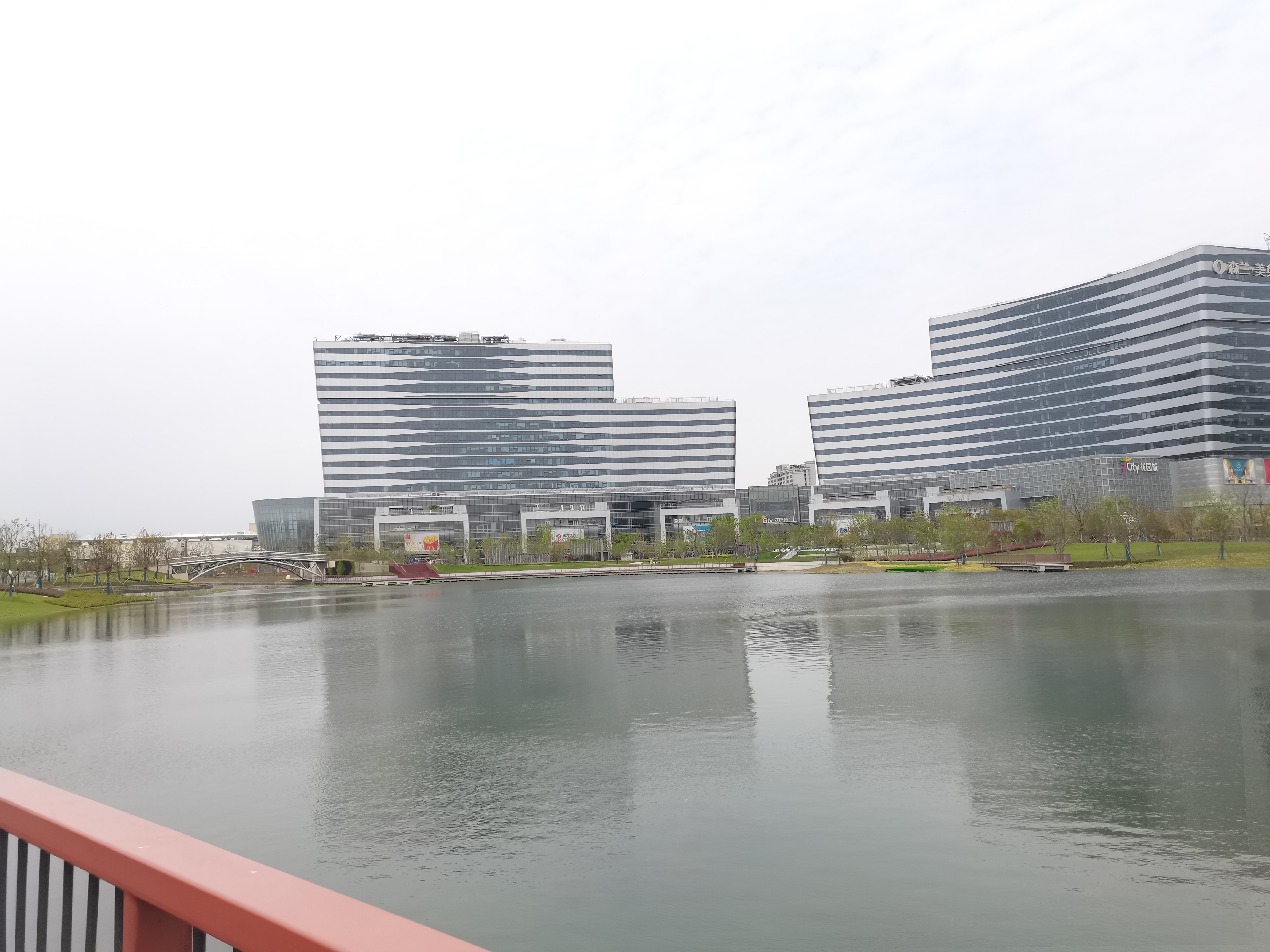 「中国.张江药谷」周浦医药基地，周浦创新医药基地研发中心