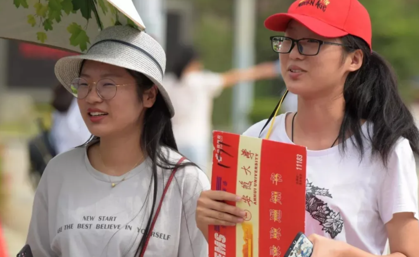 在省内和在省外上大学的区别，原来可以这么大，不只体现在距离上