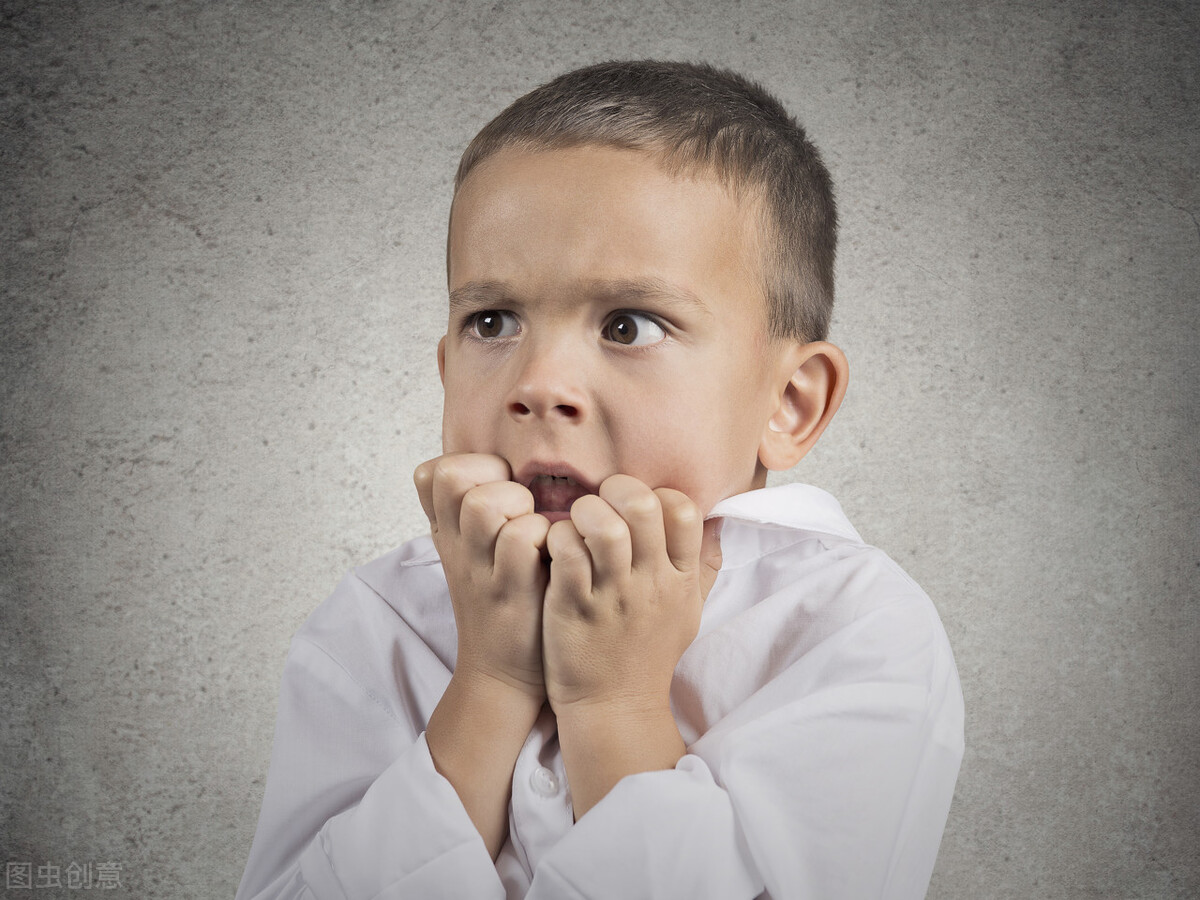 2-3岁孩子看什么书？结合孩子的4个发展特点选择绘本，对娃更有利