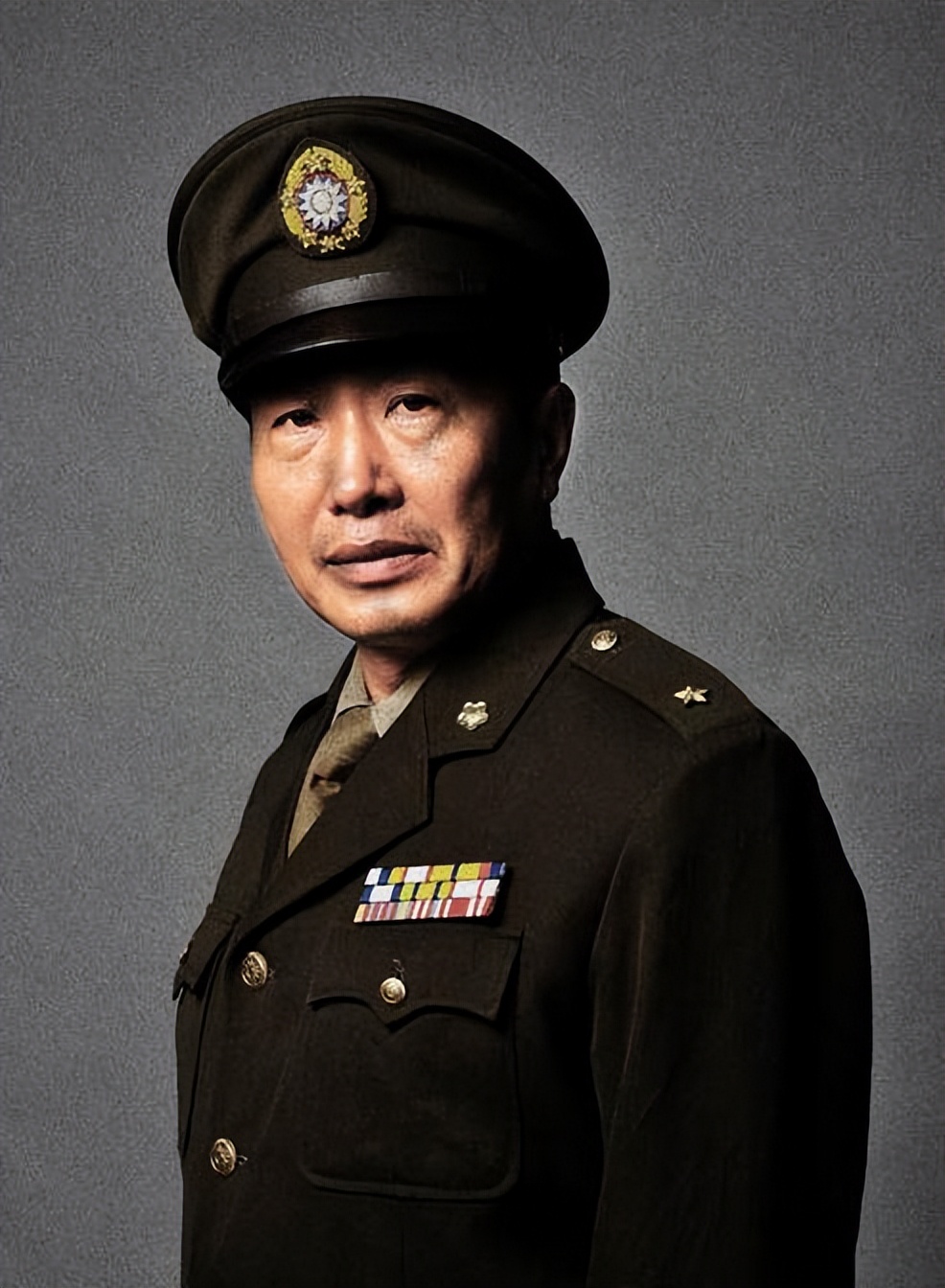 演员杜源:人生路上有坎坷,再苦也不能苦老婆,女儿是我的骄傲