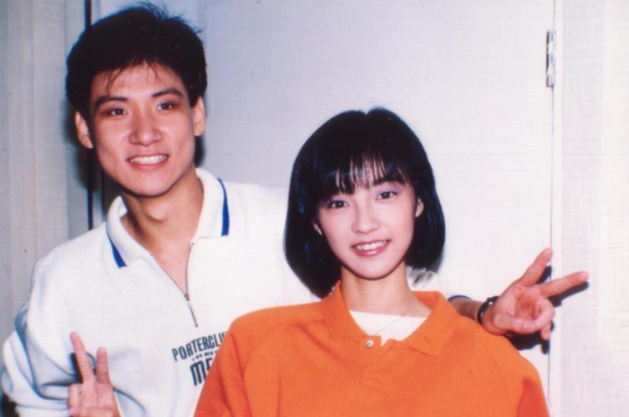 张学友妻子罗美薇:洁癖到3年连换21佣人,她凭啥被独宠37年?