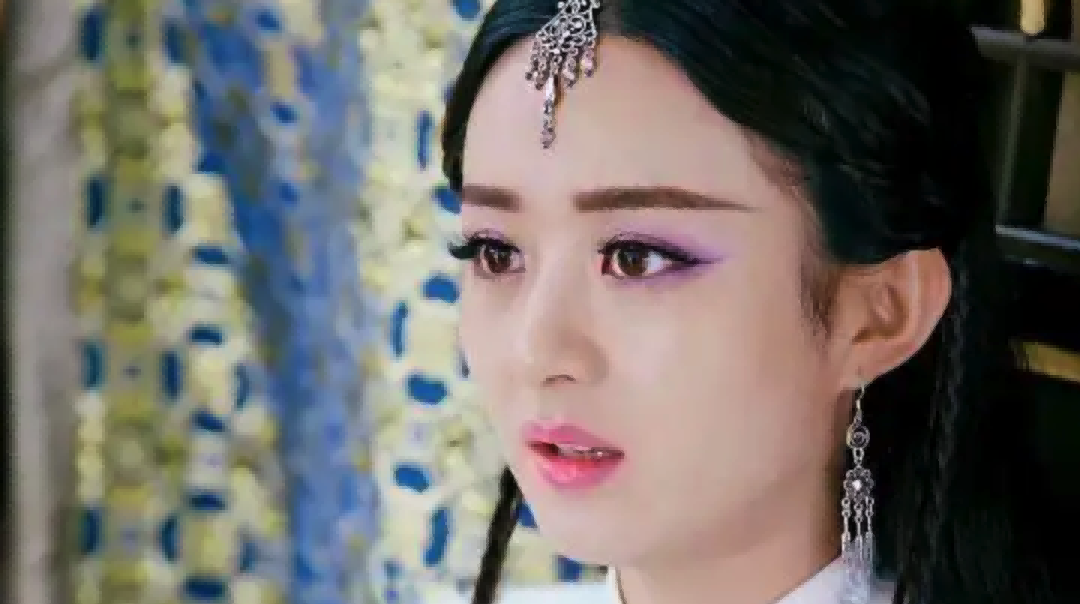 颜值不够别带“额饰”！13位女星造型PK，谁才撑得起倾国倾城