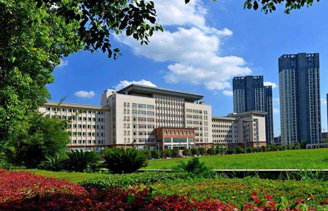 2022湖北高校排名出炉，华中大与榜首失之交臂，武汉理工出人预料