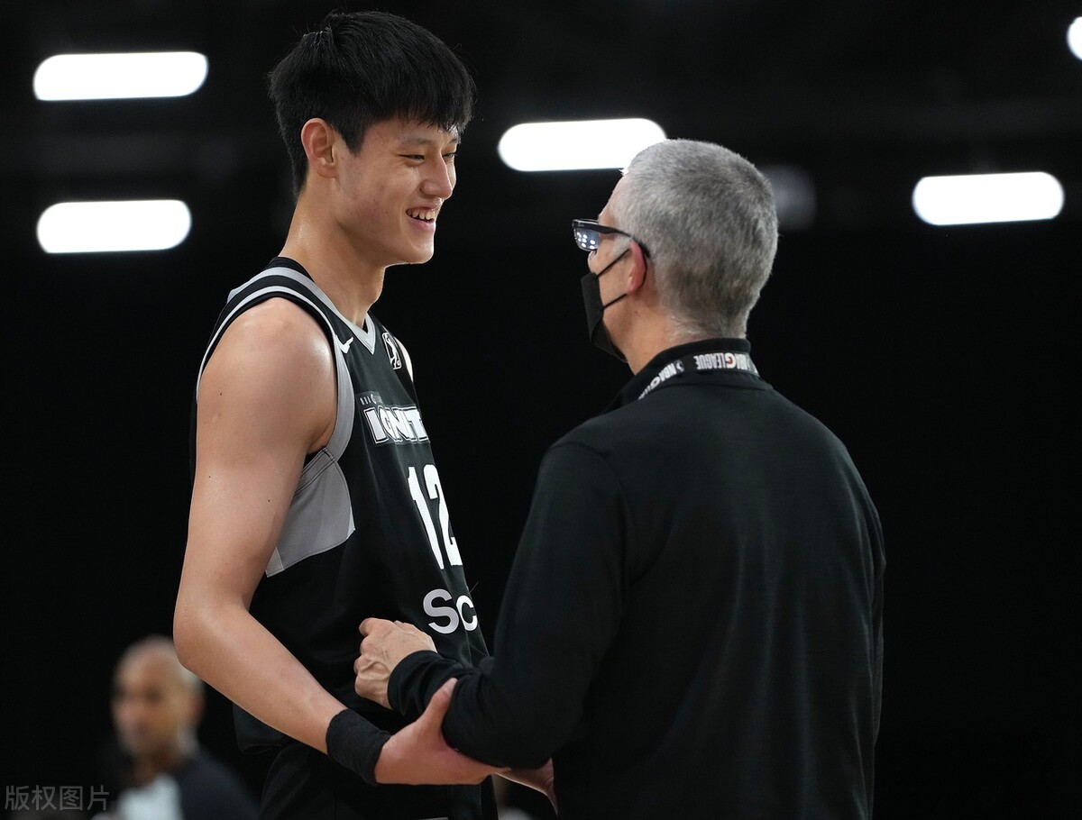 为什么中国没有nba球队(曾凡博落选，未来去向曝光！进军NBA之路并未堵死，仍有一次机会)