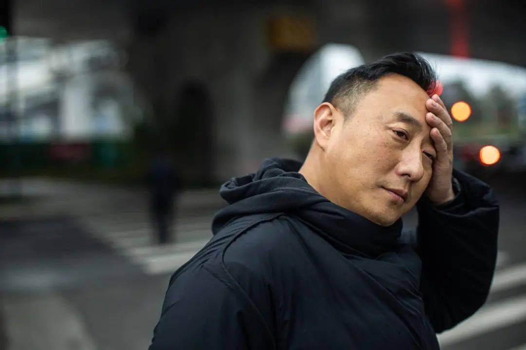 自以为很红，其实观众都拿他当小丑，反诈老陈转型后不觉得尴尬吗