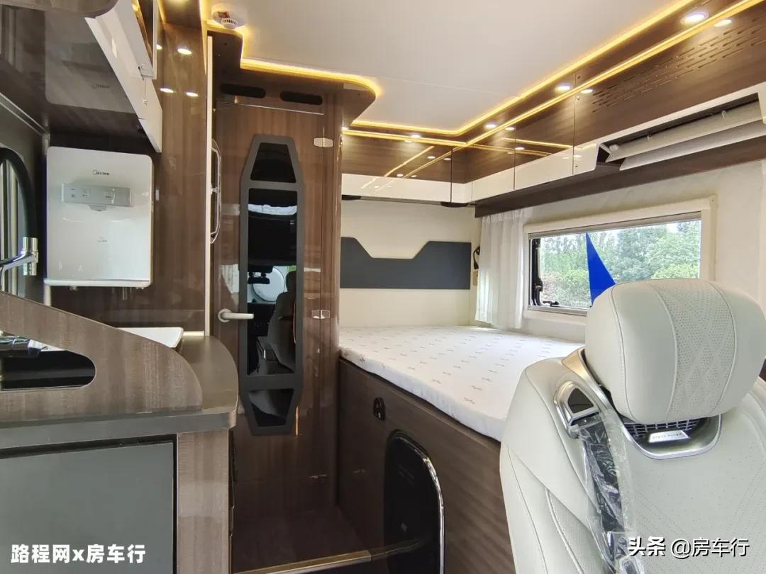 高端代名詞?這十三款進口依維柯房車各有千秋,你更喜歡哪一款呢