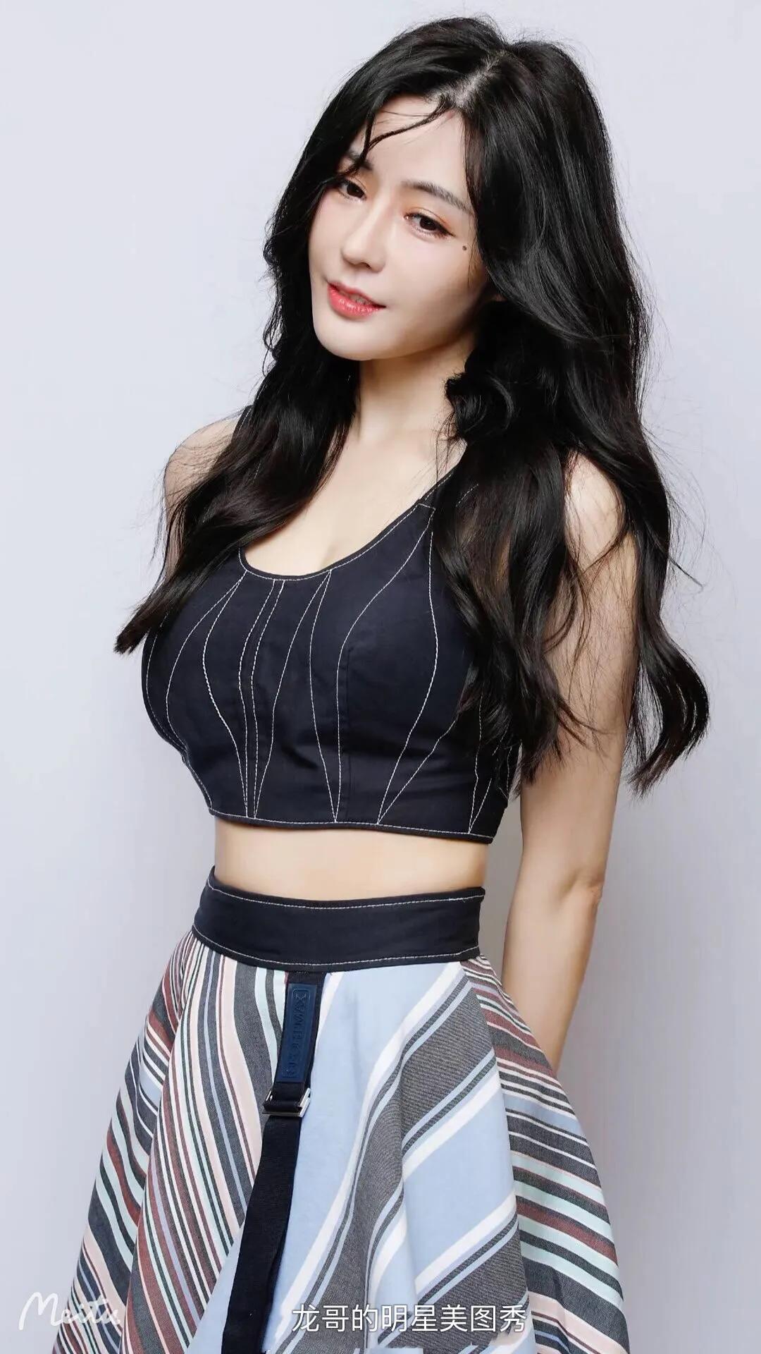 明星美图秀：汤晶媚