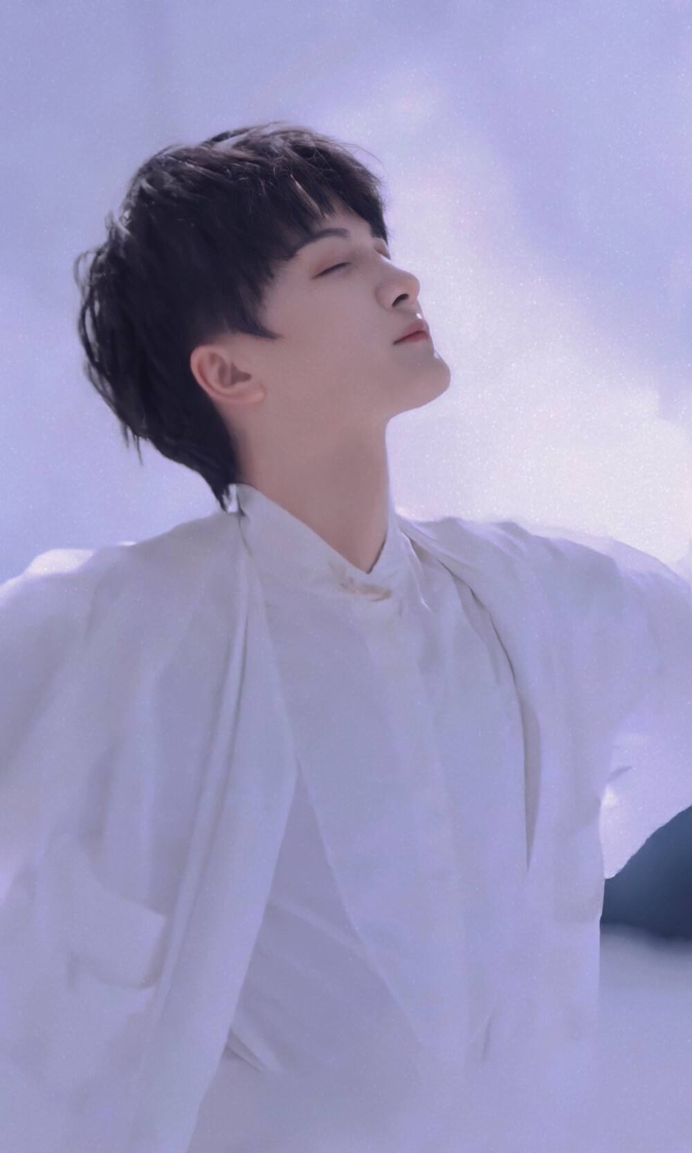 央视网络春晚官宣阵容，又见周深，他到底算不算“娘”？