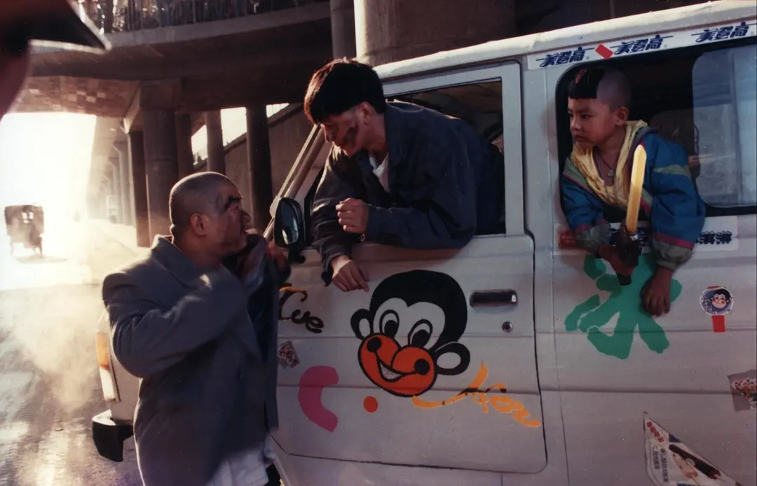 绑匪竟然带人质找妈妈，奇妙的儿童电影《绑架童心》