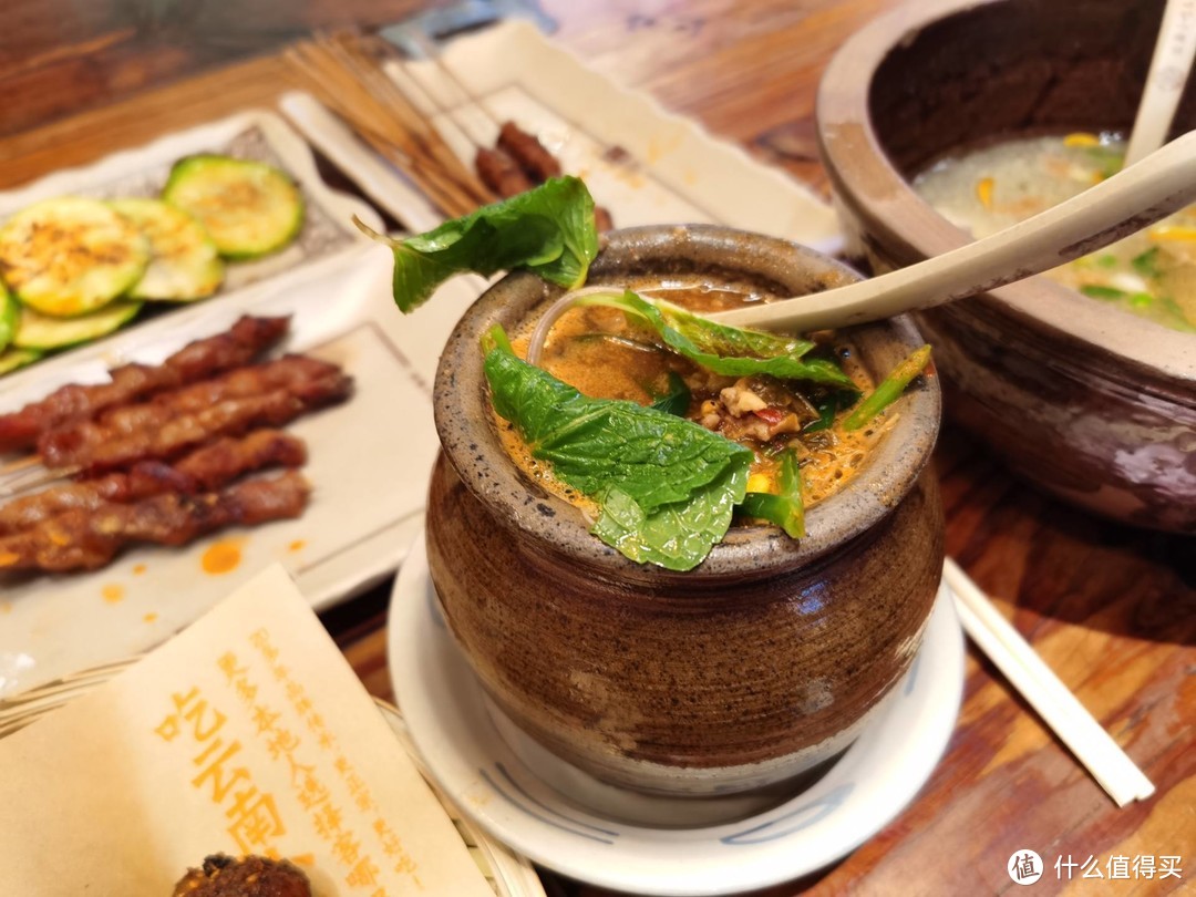 旅行就要边走边吃：舌尖上的昆明，盘点我在昆明吃到的各种美食