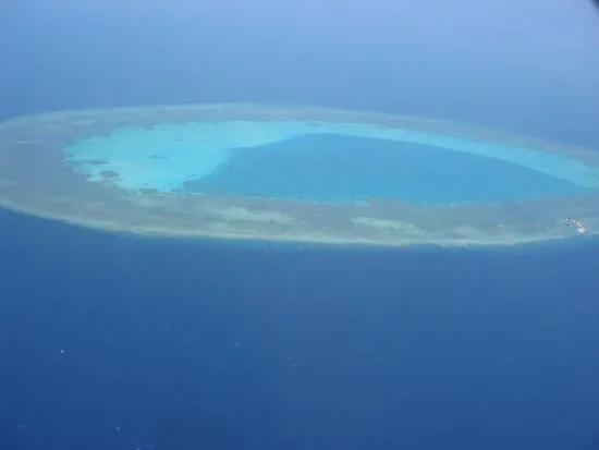 簸箕礁国际空间站拍摄的光星仔礁南海礁航拍图5,文莱实际占领1个岛屿