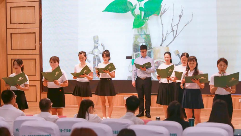 成都市双流区东升迎春小学成功举办2022年第二届家长委员会年会