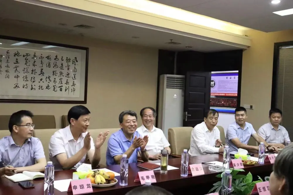 黄石市委常委、统战部长俞远汉一行赴粤考察