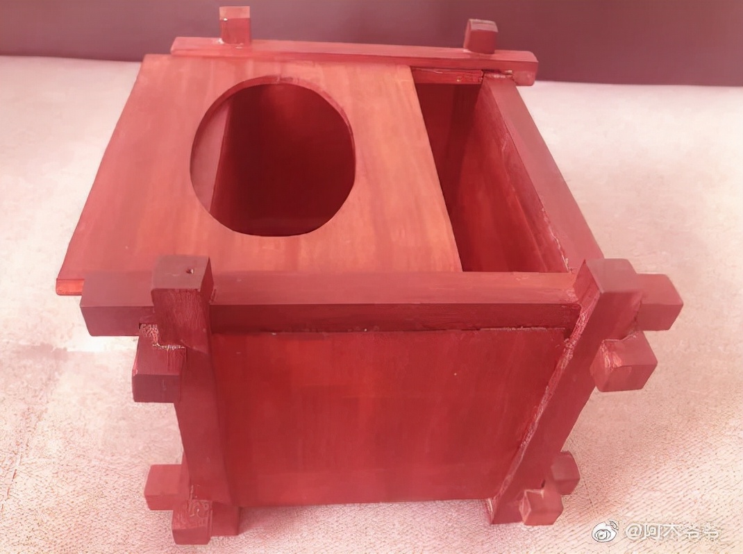 油管获赞1000万，广西大爷造出2600年前鲁班凳，千万老外大赞厉害