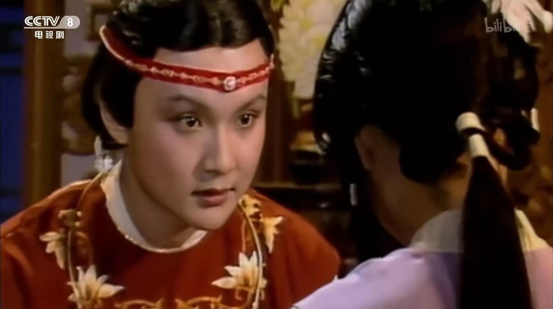 影视剧角色比惨大会：多愁多病的孤女林黛玉，被好闺蜜挖了墙角