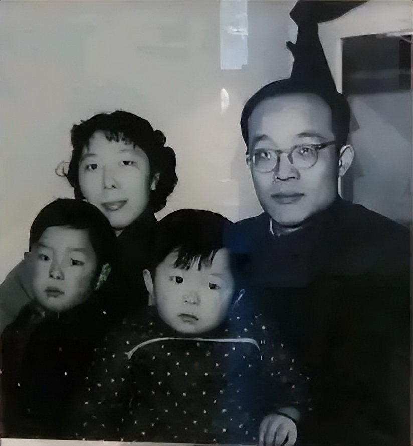 乔羽的传奇一生：与妻子相守68年，儿孙皆为其同行，孙子也已出道