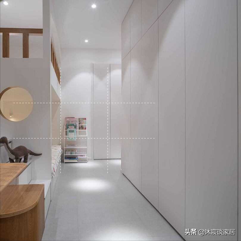 武汉蜗居：40m²挤进一家4口，把客厅去掉室内多间房，温馨又幸福