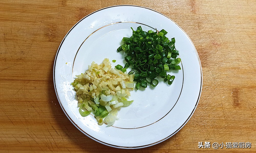 图片[5]-【茄汁鸡肉丸子】做法步骤图 低脂好吃开胃的下饭菜：茄汁鸡肉-起舞食谱网