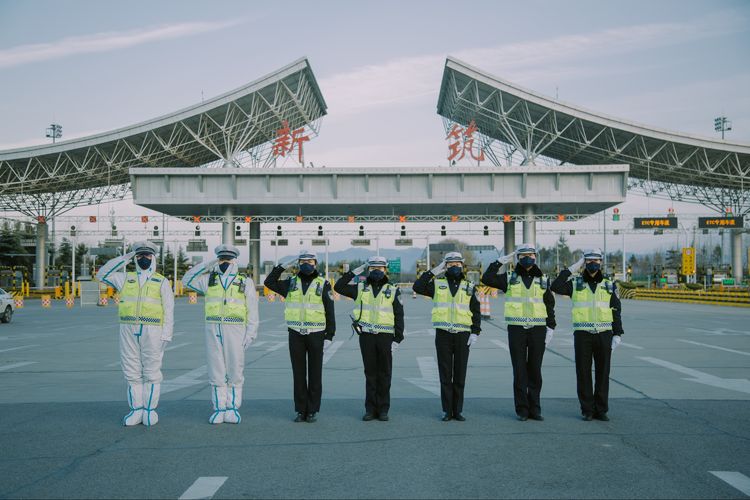 是女儿，是妻子，是母亲，是人民警察——西安碑林大队女子突击队​