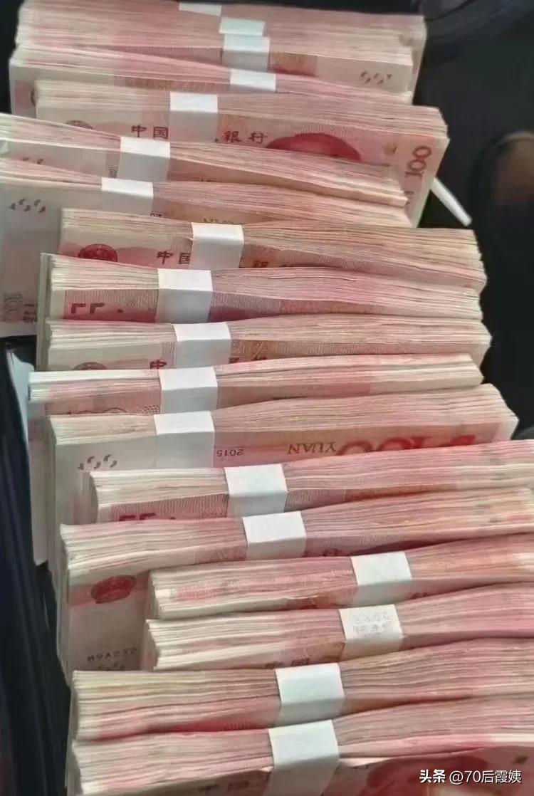 同事借我6万元后失联，6年后我女儿结婚，他随礼16.8万元