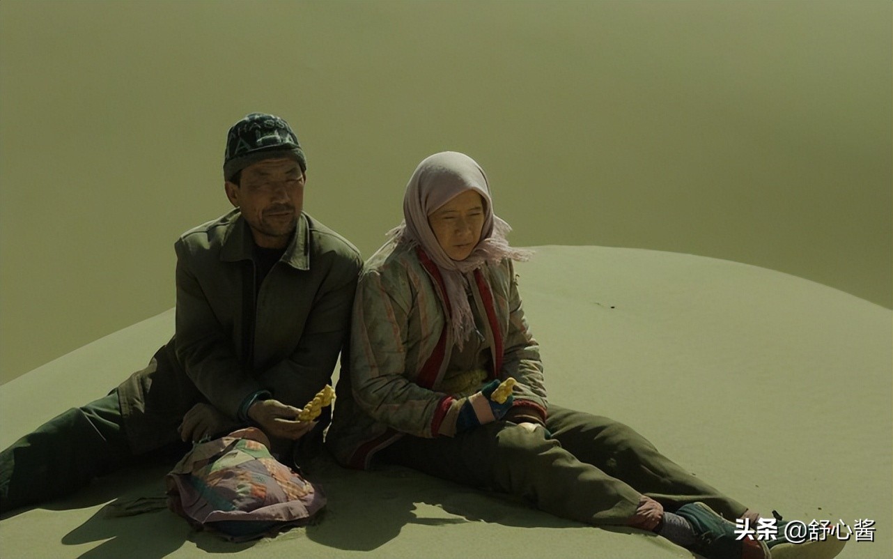 海清灰头土脸，“毁容式”出演，华语影片年度最高分