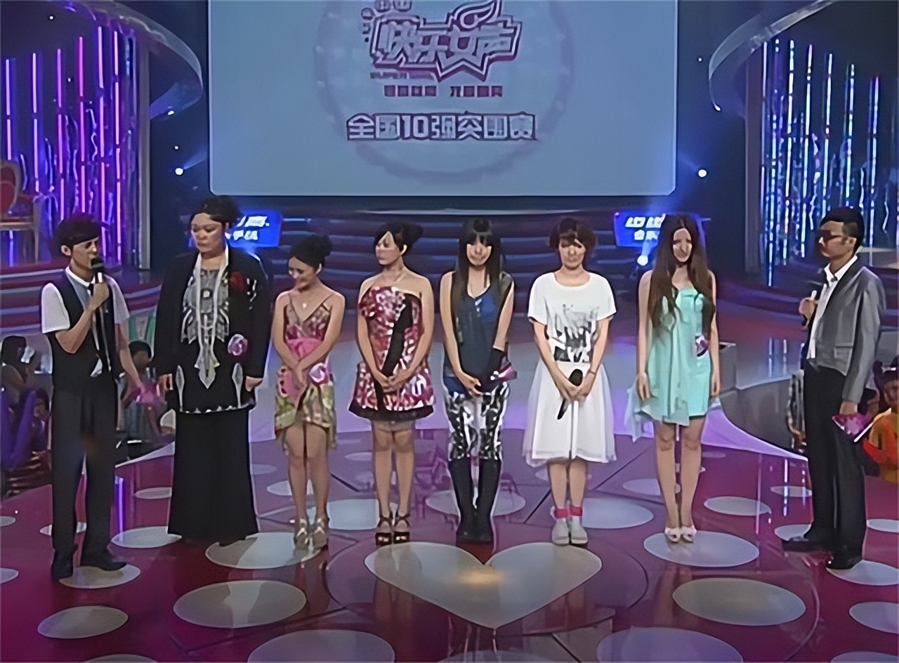 曾经郁可唯刘惜君的手下败将，以乐评人身份亮相《声生不息》