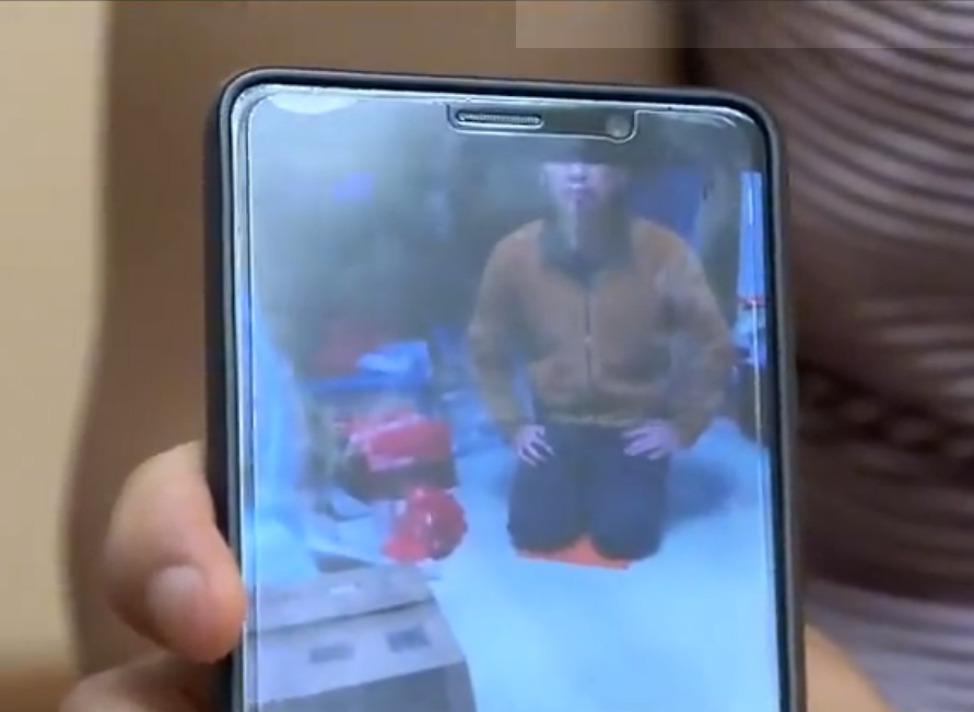 女儿考上重点大学，入学前却要求父母离婚，只为帮老实父亲出口气