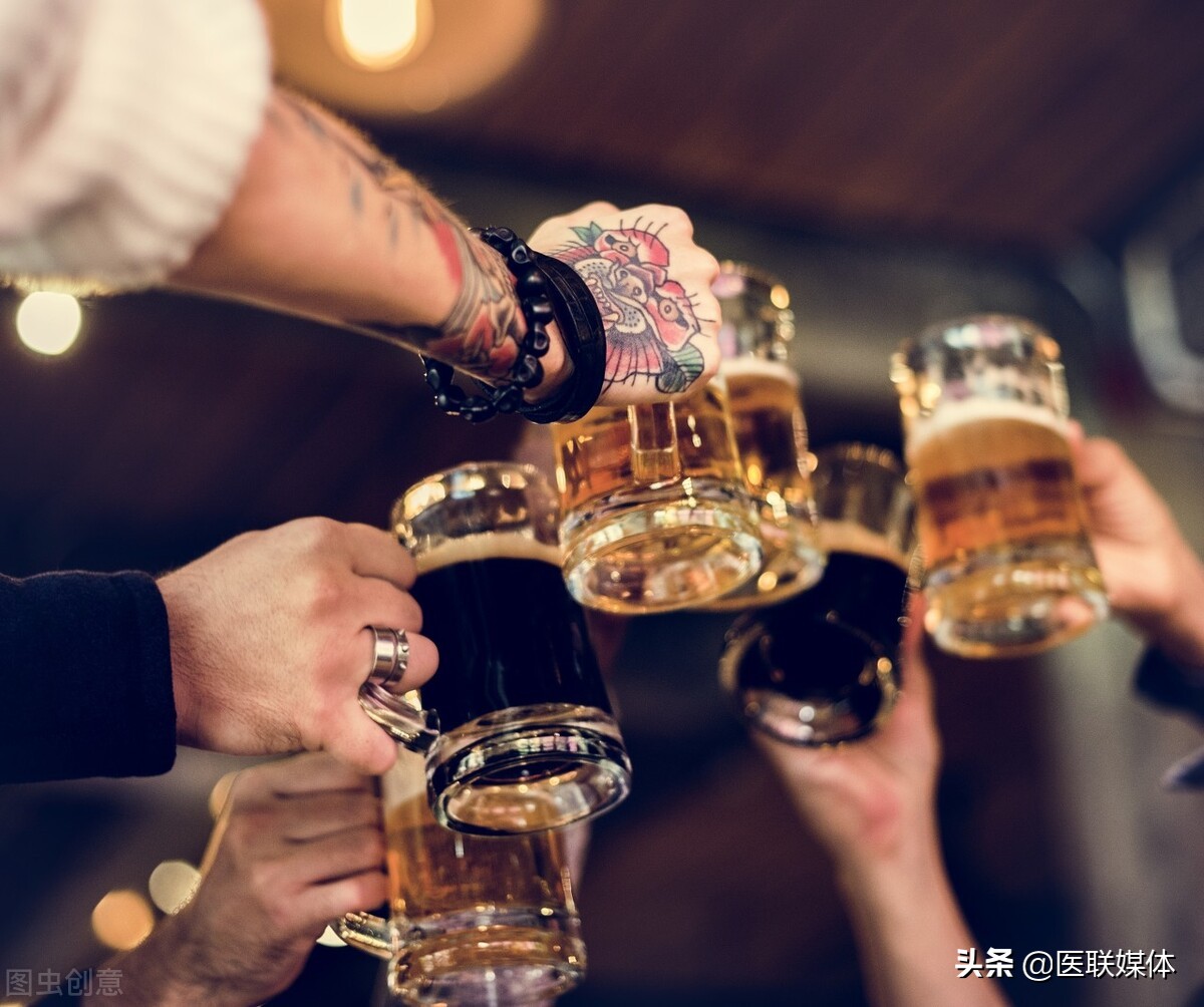 晚餐与寿命有关系？想健康长寿，晚饭别老犯这4个“忌讳”
