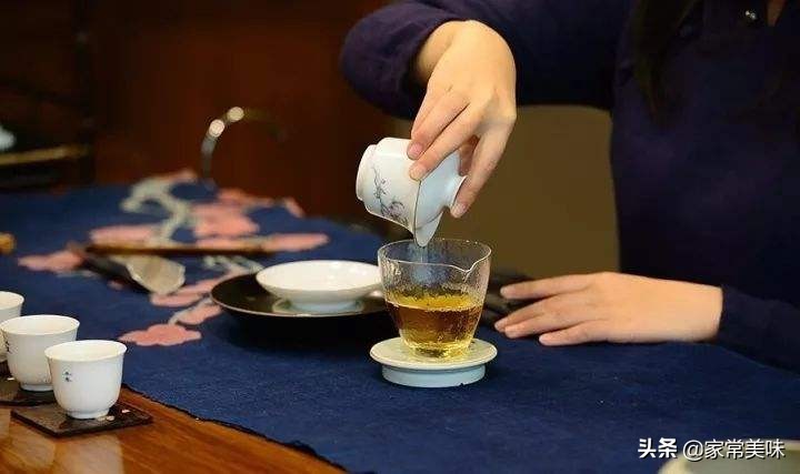 茶葉怎么泡都不好喝？教你3個小妙招，讓你泡的茶也可以甘醇適口