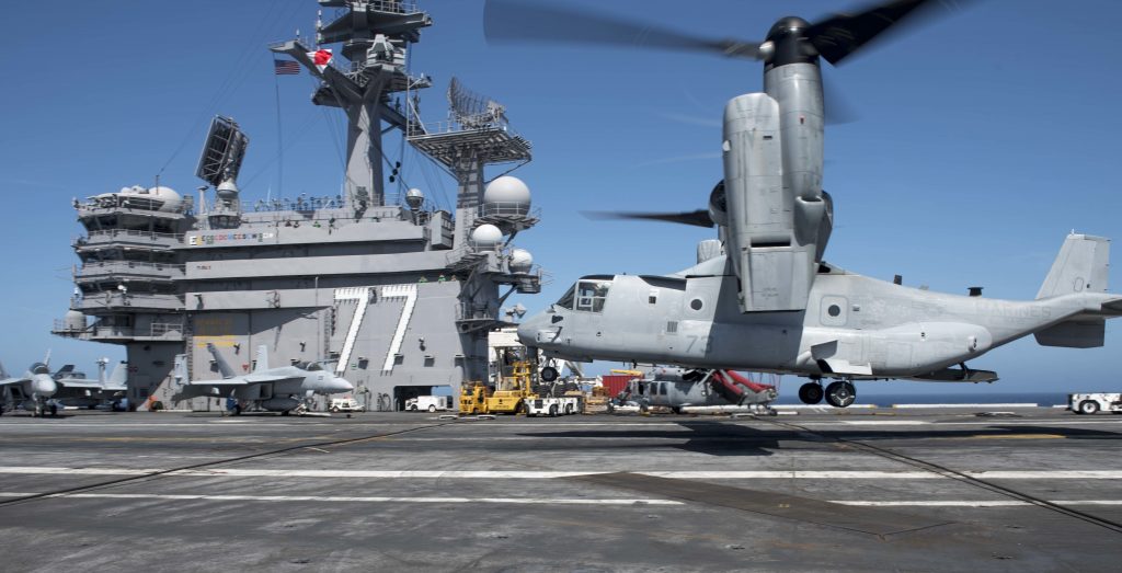 ���������һ��ƴͼ�������ع���7�Ž�ѵ�����й���ҹ����ƴ���