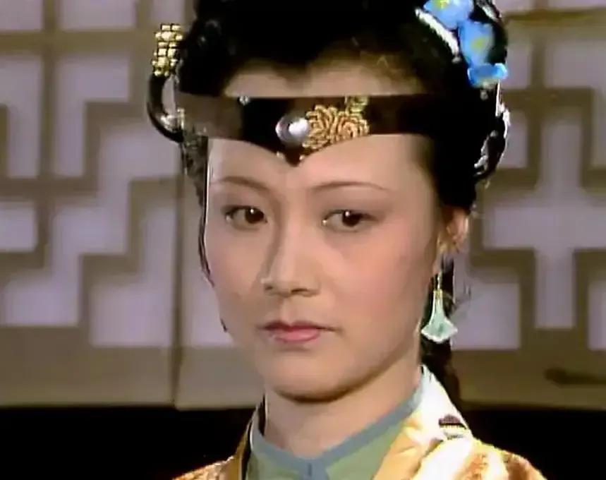 南安太妃及尤氏等人是87版《红楼梦》中的小角色，却是幕后大功臣