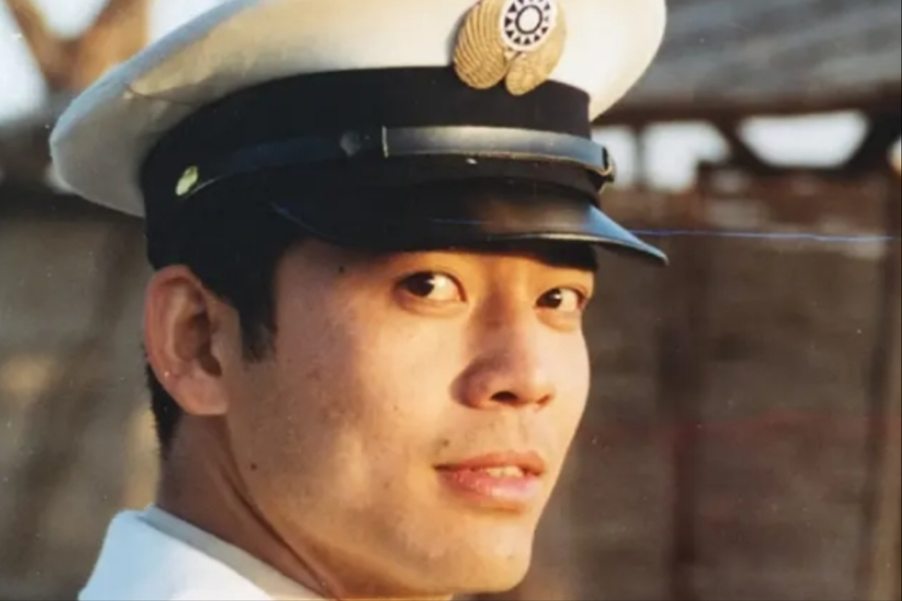 情史干净的6位男星，个个是“妻管严”恩爱多年，牵手就是一辈子