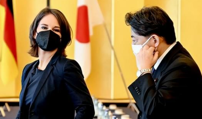 ���ⳤ���ºݻ�������½��̨�����ֽ�������Ӧ���з���û�ʸ����